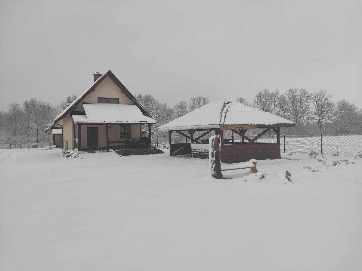 Villa Domki Caloroczne Bieszczady Panasiewiczowka Odrzechowa Exterior foto